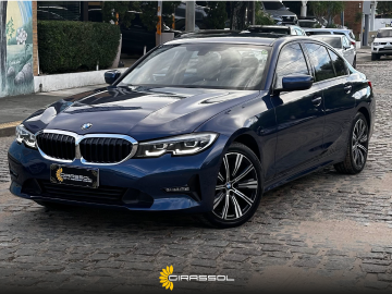 320i