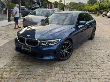 320i