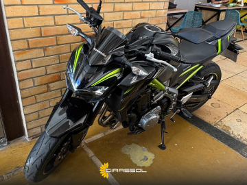 Z900