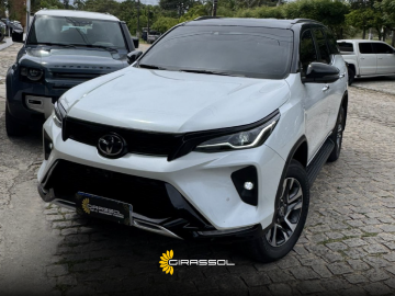 HILUX SW4