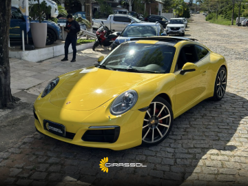 911