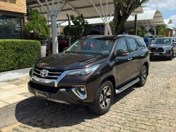 HILUX SW4